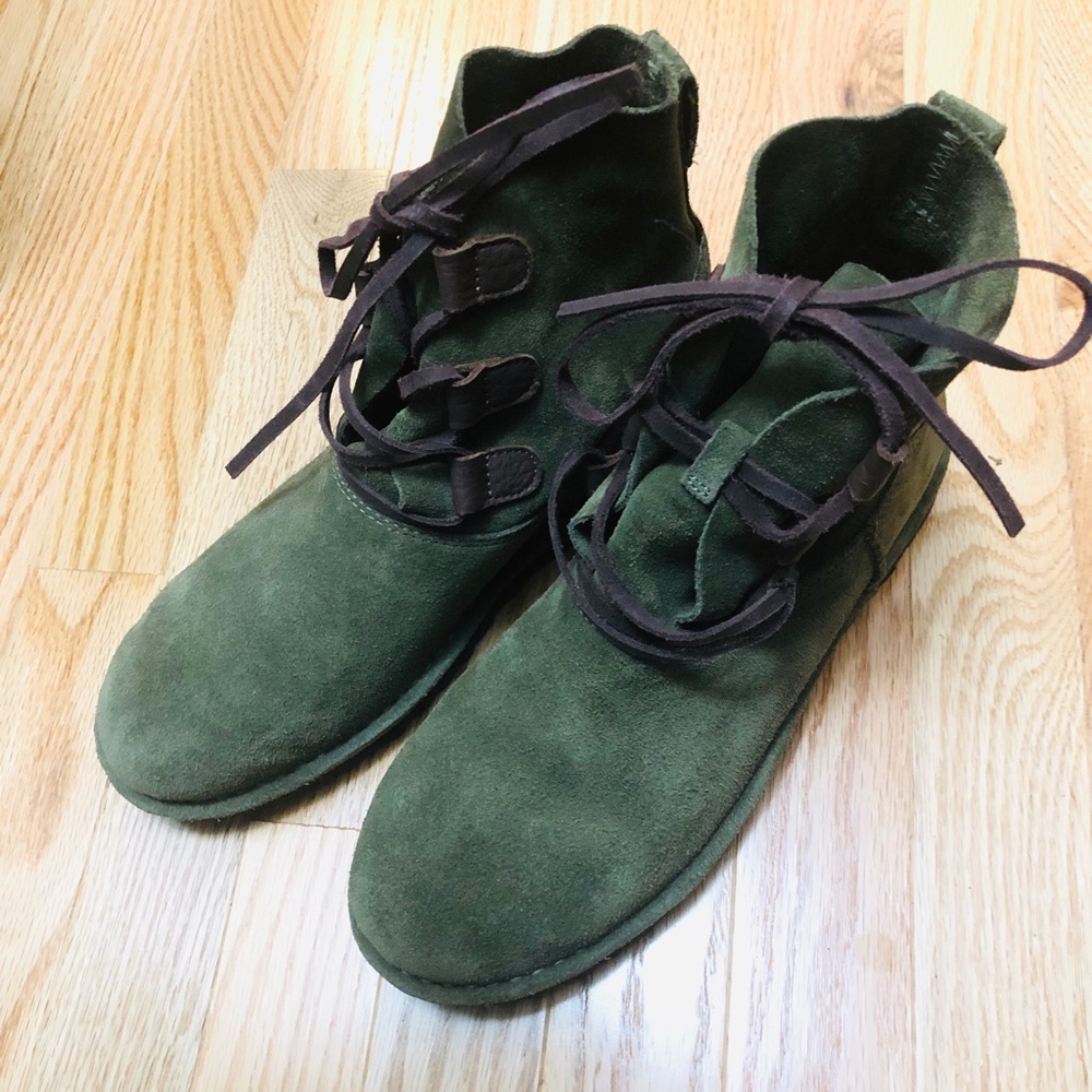 Ugg Unlined Booties size 9